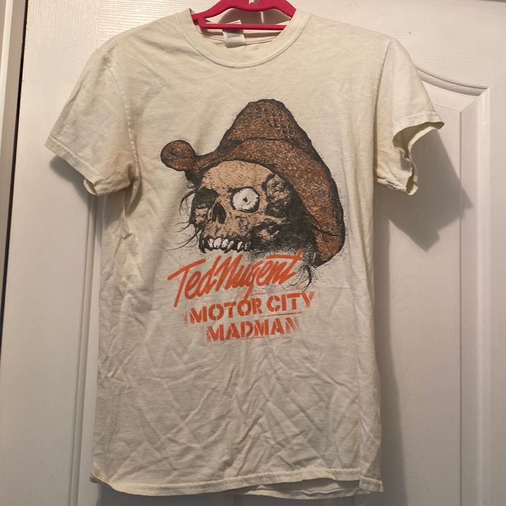 Ted Nugent Motor City Madman tee size small.